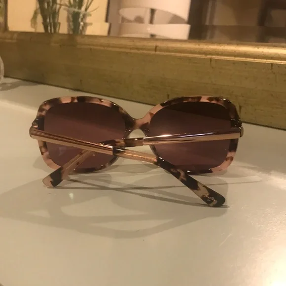 Maui Jim Melika Sunglasses & Case